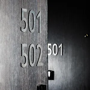 Hotel 64