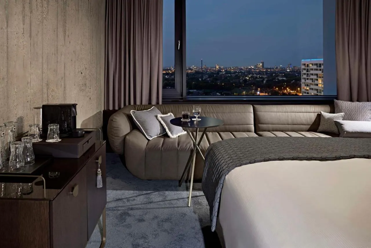 Lindner Congress Hotel Düsseldorf 4*,  Deutschland