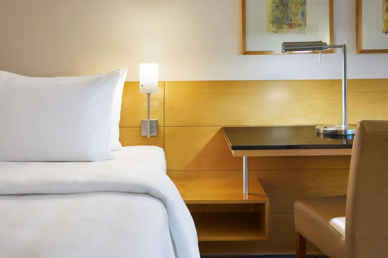 Lindner Hotel Dusseldorf Seestern, Part Of Jdv By Hyatt