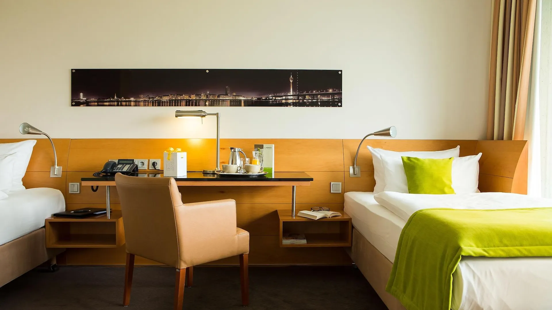 Lindner Hotel Dusseldorf Seestern, Part Of Jdv By Hyatt 4*,  Německo