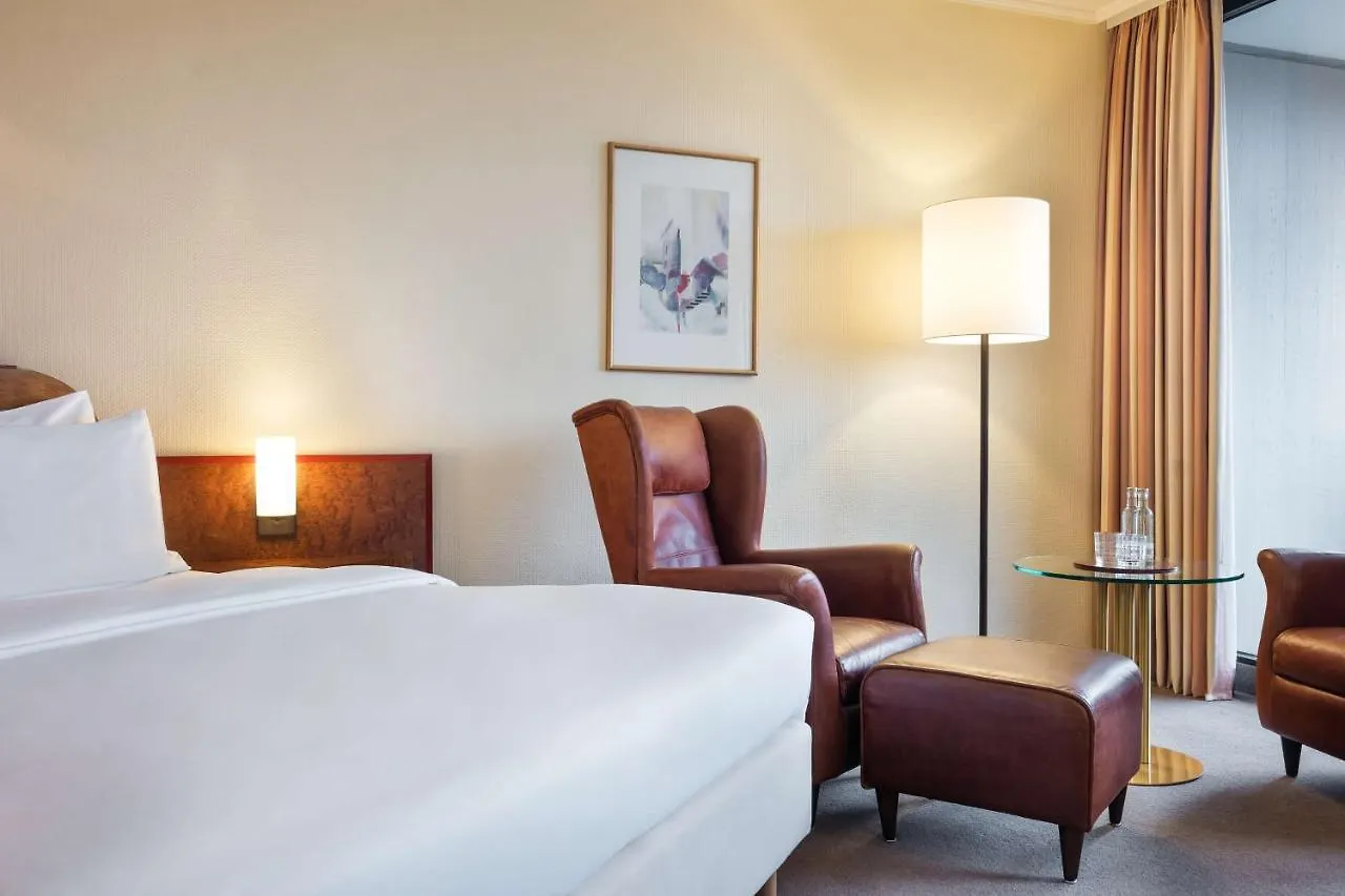 Lindner Hotel Dusseldorf Seestern, Part Of Jdv By Hyatt 4*,