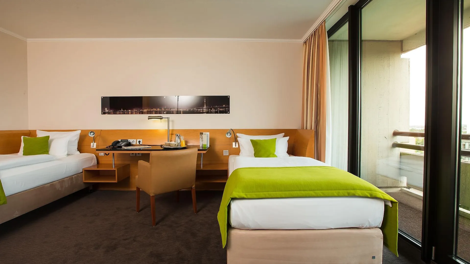 Lindner Hotel Dusseldorf Seestern, Part Of Jdv By Hyatt
