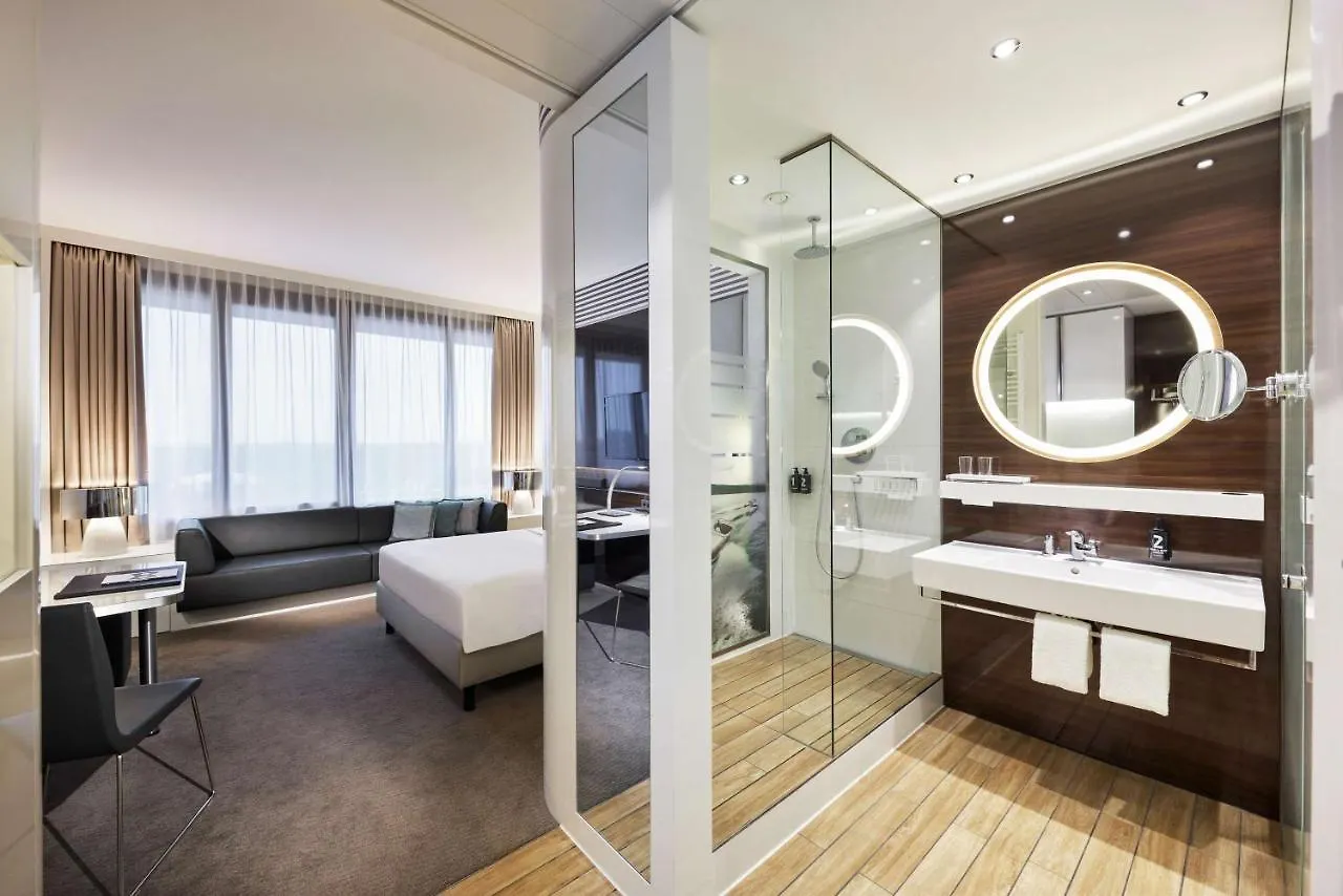 Lindner Hotel Dusseldorf Seestern, Part Of Jdv By Hyatt Germania